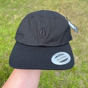 NWT Nixon Icon Trucker Hat